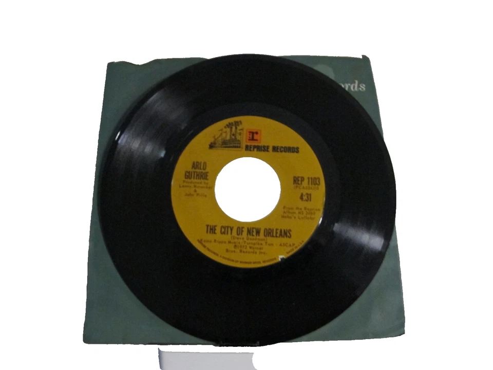45 RECORD - ARLO GUTHRIE - THE CITY OF NEW ORLEANS - Image 1 of 1