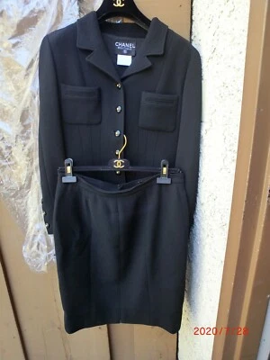 USADO CHANEL RARO VINTAGE BOUTIQUE TRAJE NEGRO 2 PIEZAS FALDA CHAQUETA TRAJE 40 Foto 1 de 4