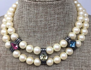 Collana Vintage Givenchy Vetro Perla & Strass Doppia Fila Tono Argento In perfette condizioni - Foto 1 di 10