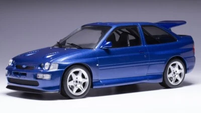 MODELLINO AUTO STATICO IXO FORD ESCORT RS COSWORTH 1996 BLU 1/18 - Immagine 1 di 4