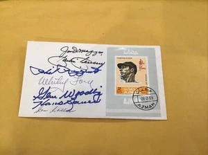 Joe DiMaggio Auto mit 1969 Joe DiMaggio AJMAN Stempel Whitey Ford Phil Rizzuto 4 Aut - Bild 1 von 3