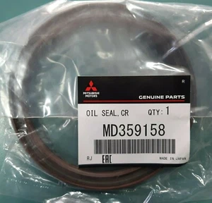 ORIGINAL OEM HINTERE KURBELWELLE ÖLDICHTUNG MITSUBISHI LANCER CT9A EVO 1-9 4G63 TURBO - Bild 1 von 3