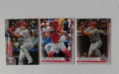 2019 & 2020 Topps J.T. Realmuto phillies card lot, US58, US66, &220 - Image 1 of 2