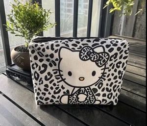 NEW SANRIO HELLO KITTY LARGE MAKE UP BAG / PENCIL CASE ~ LEOPARD SITTING HK - Picture 1 of 5