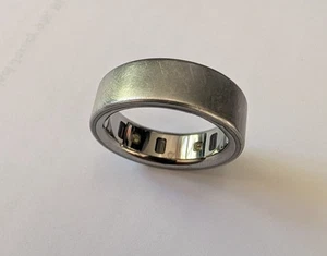 Oura Ring Gen 4 - Size 11 - Brushed SILVER (Ring Only) - FANTASTIC Condition! - Picture 1 of 5