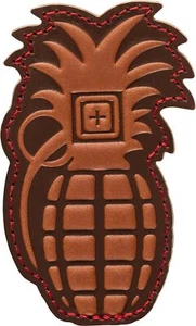 Parche táctico de cuero de piña 5,11, adhesión gancho-espalda, marrón, estilo 82084 - Imagen 1 de 1