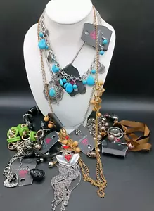 Modeschmuck Konvolut 8 Set verschiedene verschiedene Halskette Ohrringe Demi Wiederverkäufer Neu mit Etikett - Bild 1 von 5