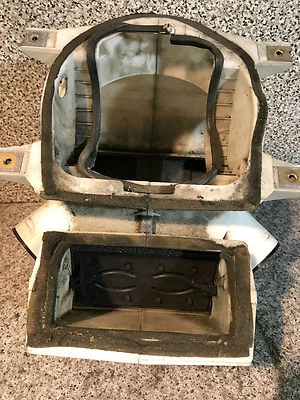 Porsche 924 944 (1981-1989) Heater Box Housing 321819096E - Image 1 of 4