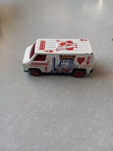 Hot Wheels Die-Cast 1974 White Van - The King of Hearts Collector's Edition 2013 - Picture 1 of 5