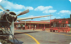Wilmington Delaware Castle County Airport Prop Plane Postcard - Picture 1 of 2