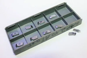 ISCAR #06401705 IC20 Carbide Inserts (Lot of 10) - Picture 1 of 3