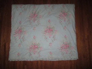 SIMPLY SHABBY CHIC King Comforter Light Blue Pink Flowers + Reverse Side Stripes - Picture 1 of 5