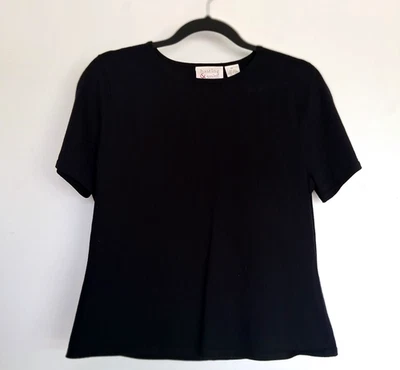 Sz M ( by measure) silk blend black shirt by Hasitngs & Smith. Very good cond - Image 1 of 4