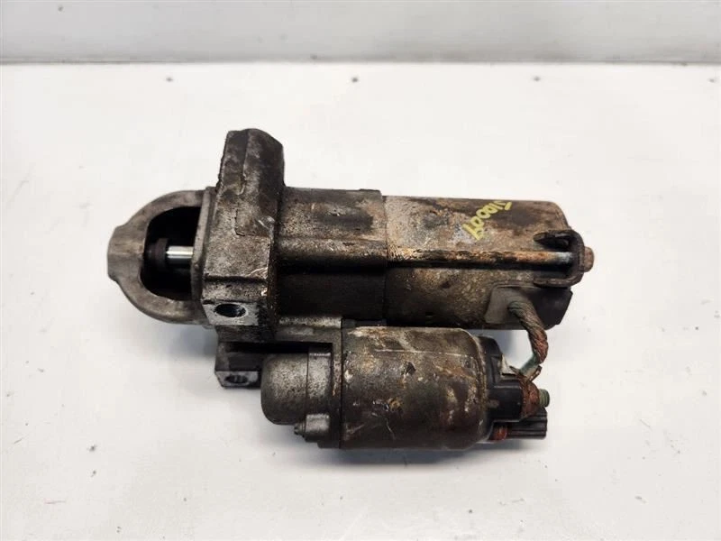 Chevrolet Silverado 2009-13 (5,3 L/AT) motor de arranque  Foto 1 de 4