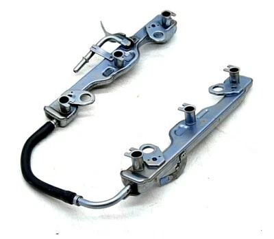 CARRIL INYECTOR COMBUSTIBLE PARA TOYOTA LEXUS GS450H RX450H 3.5 24V V6 2JR-FXE 23250-31070 Foto 1 de 4