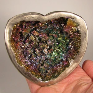 4.2" BISMUTH Heart Iridescent Metal Crystals Palm Stone - Lab Grown - Picture 1 of 10
