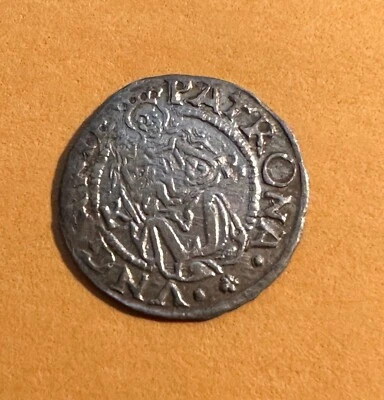 HUNGARY FERDINAND I 1557  "MADONNA & CHILD" SILVER COIN - Image 1 of 3