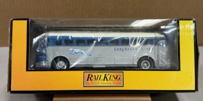 MTH Rail King  30-50032   Greyhound  -  Pittsburgh   Die-Cast Bus - Image 1 of 4