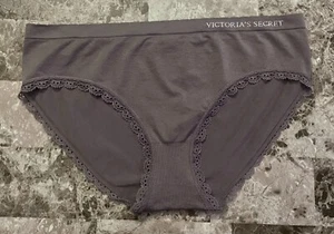 NWT VICTORIA'S SECRET L GRAY LACE SEAMLESS STRETCH RARE HIPHUGGER PANTIES - Picture 1 of 3