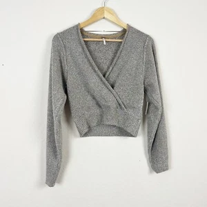 Free People Going For Gold V-neck Long Sleeve Sweater Size XS - Picture 1 of 7