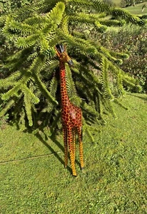 African Hand Carved Wooden Giraffe (4ft) - Picture 1 of 6
