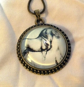 MICHAELANGELO Drawing Substantial GLASS DOME HORSE PENDANT 18KGP Snake Chain ART - Picture 1 of 3