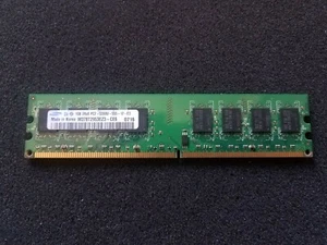 Samsung PC2-5300U (DDR2-667) 1GB DIMM  Memory (M378T2953EZ3-CE6) - Picture 1 of 3