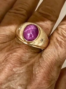 Men's 14k Yellow Gold Lab-Created Pink Star Sapphire/Dia Ring -12.5 - 13.6 Grams - Picture 1 of 9