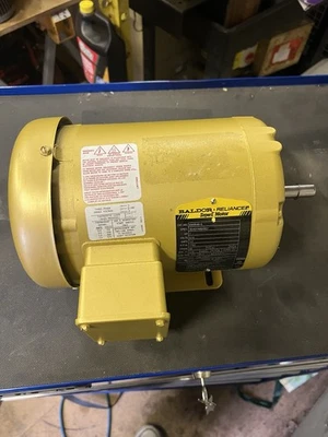 Baldor VEM3546T 3 Phase 1HP 1760 RPM General Purpose Motor - Image 1 of 4