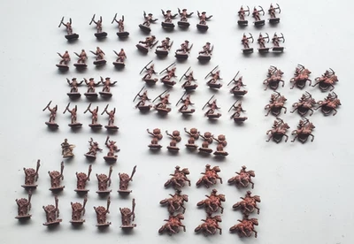 🟢 SOLDATINI 1:76  ? BARAVELLI SERIE MINI ZERO ?? LOTTO INDIANI COWBOYS 70 pz. - Immagine 1 di 4