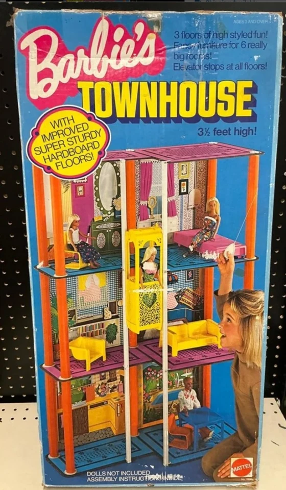 Vintage 1970-75 barbie doll house  - Image 1 of 1