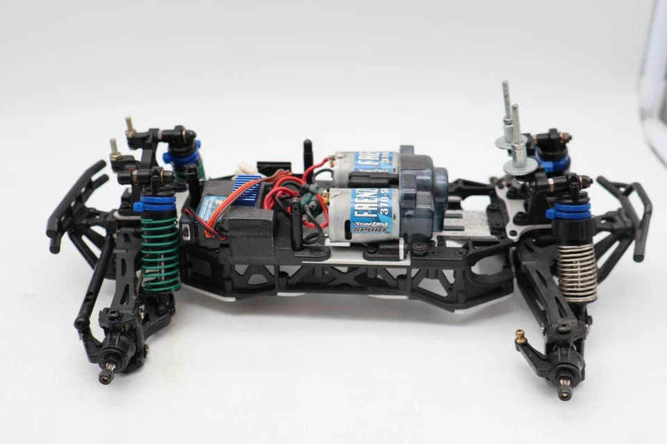 Team Losi Mini LST Chassis mit Technik - Bild 1 von 4