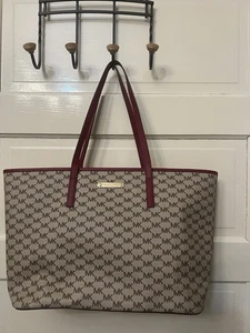 EUC Michael Kors Emry Signature Large Top Zip Tote Carryall Natural Cherry $328 - Picture 1 of 6