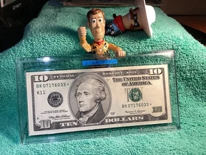 1999 $10 FED RESERVE STAR 🌟 NOTE 🎵 in BCW HARD CASE GRADABLE FREE 🛳️ - Picture 1 of 9