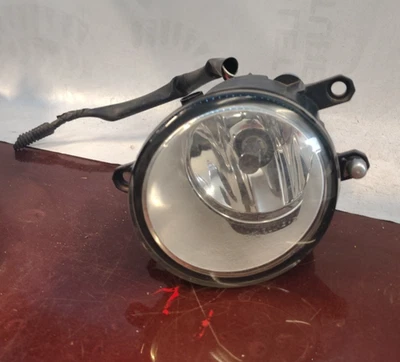 Conjunto de luces antiniebla derecha Toyota Corolla 2013 - plateado - usado - 305600rh Foto 1 de 4