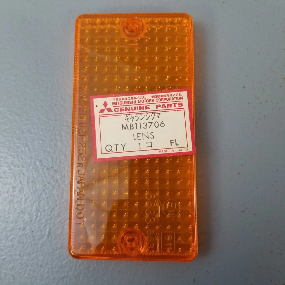 Nuevo lente de lámpara de señal delantera L R Mopar/Mitsubishi 1978-80 Dodge Colt S/Wagon  Foto 1 de 4