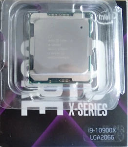 Intel Core i9- 10900X 10-Core/20-Threads 3.7 GHz Processor LGA2066 - Afbeelding 1 van 2