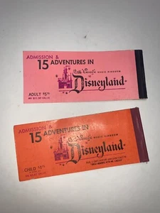 Paar alte Disneyland Eintritt gebrauchte Hefte 60er-70er Jahre - Bild 1 von 11