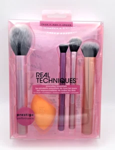 Real Techniques Everyday Essentials Brush Set - 5 Piece Set - Picture 1 of 4