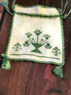 De colección. Cartera hecha a mano con cordón beige lino azul bordado artesanías borlas Foto 1 de 4