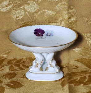 BING & GRONDAHL PANSY GRAND DUCHESS OLGA ALEXANDROVNA ROMANOV COMPOTE DOLPHIN - Picture 1 of 5