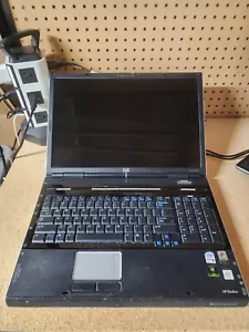 HP Pavilion DV8000 Intel Centrino Duo 2 GB di RAM senza HDD/OS GeForce Go 7600 non testato - Foto 1 di 6