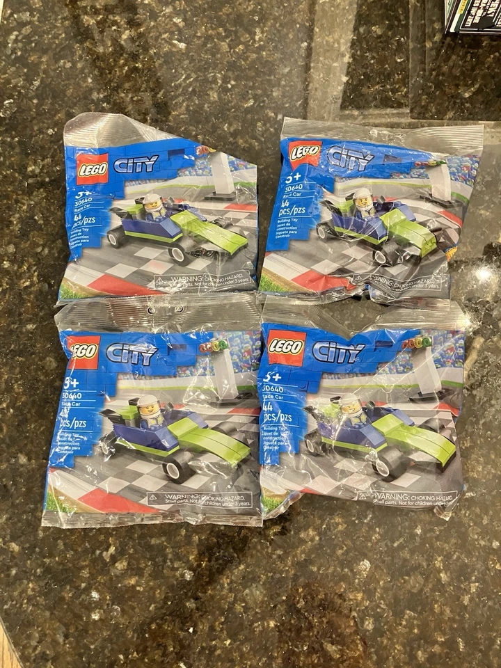 Sellado POLYBAG, LEGO City Race Car Kit de Construcción 44 Piezas Set 30640 Lote de 4 Foto 1 de 1