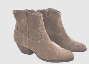 Dolce Vita Mujer Silma Western Botines, Trufa Gamuza Cuero Botines 6.5 - Imagen 1 de 7