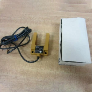 E3S-GS3B4 For Omron Photoelectric Switch E3SGS3B4 - Picture 1 of 2