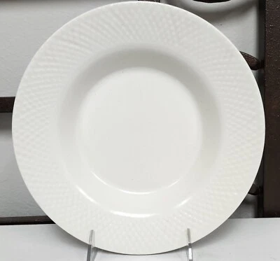 Wedgwood Stoneware STONEWEAVE LINEN Rim Soup Never Used BRAND NEW - Image 1 of 4