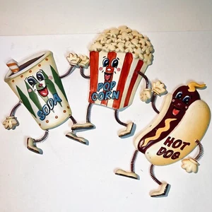 Juego de placas de pared de cerámica kitsch retro 3D de soda de palomitas de maíz para perros calientes película - Imagen 1 de 11