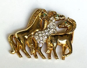 Vintage gold tone rhinestone Horse Horses equestrian Brooch Pin Pendant - Picture 1 of 3