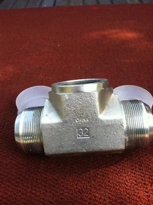 2602-32-32-32 BRENNAN TYPE 2IN. JIC tee - Image 1 of 3