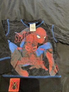 Spiderman Disney Jumper Age 3 - Picture 1 of 3